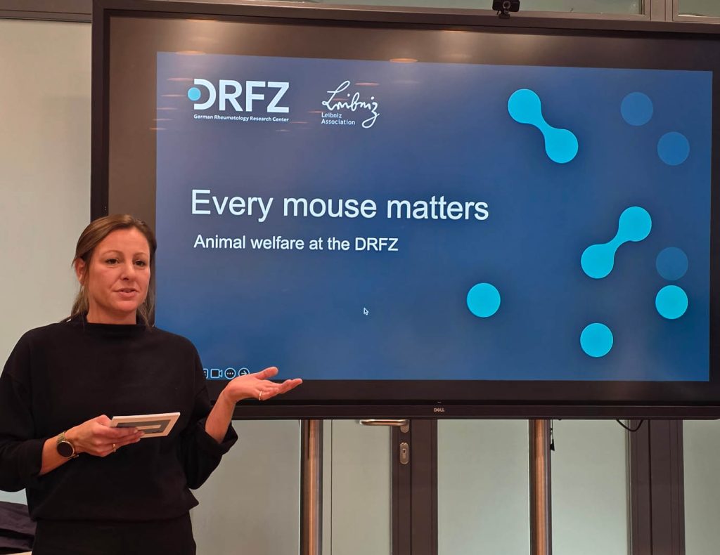 Theres Manthey, Tierschutzbeauftragte des DRFZ