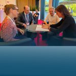 Vertragsunterzeichnung Labornetz Rheuma 